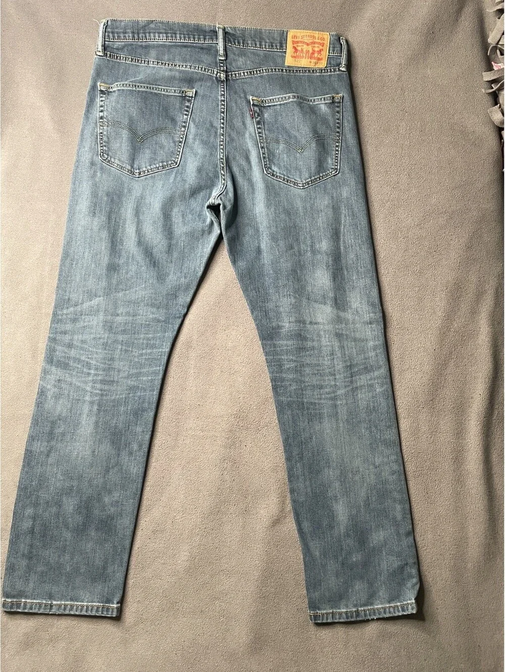 Levis 522 Jeans Mens 36x32 Medium Wash Blue Denim Straight Leg Five Pocket EUC
